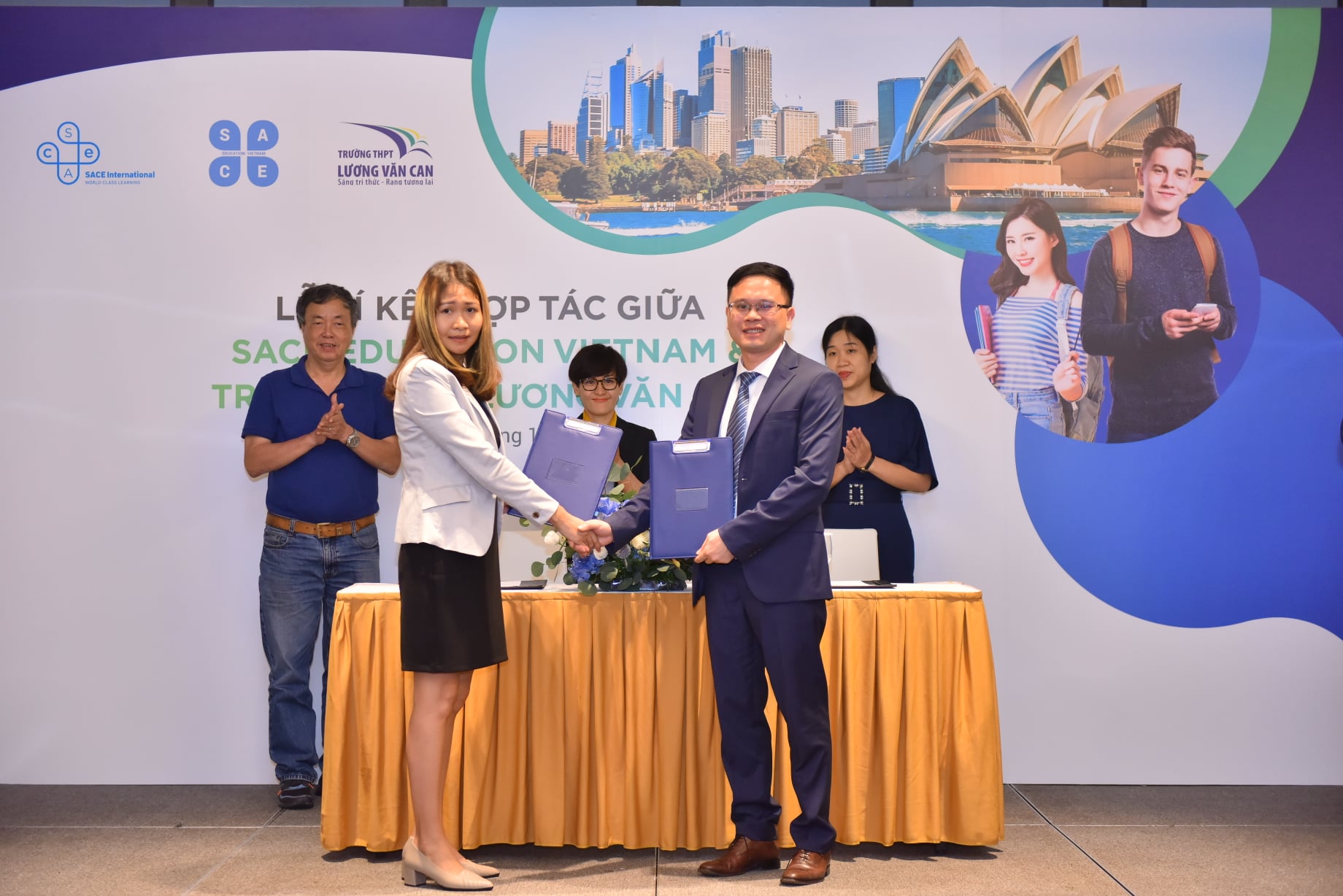 Trường THPT Lương Văn Can ký kết hợp tác với SACE Education Việt Nam 