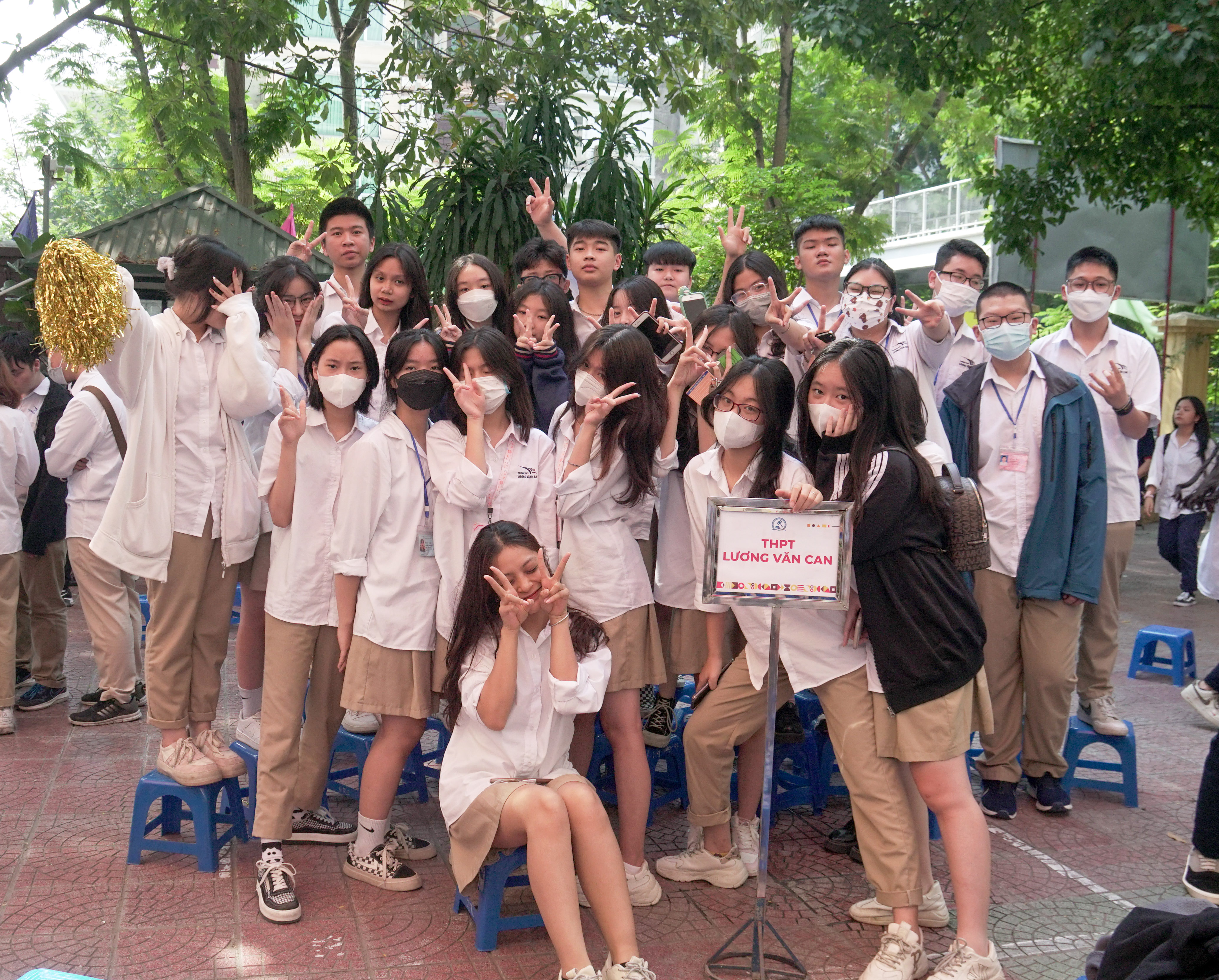Đội cổ vũ rất nhiệt tình trong suốt cuộc thi